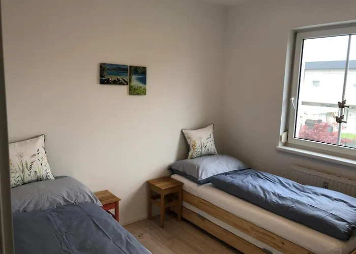 R24/7, 4050 Traun لينتز