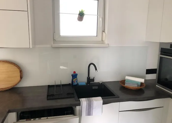 R24/7, 4050 Traun Linz